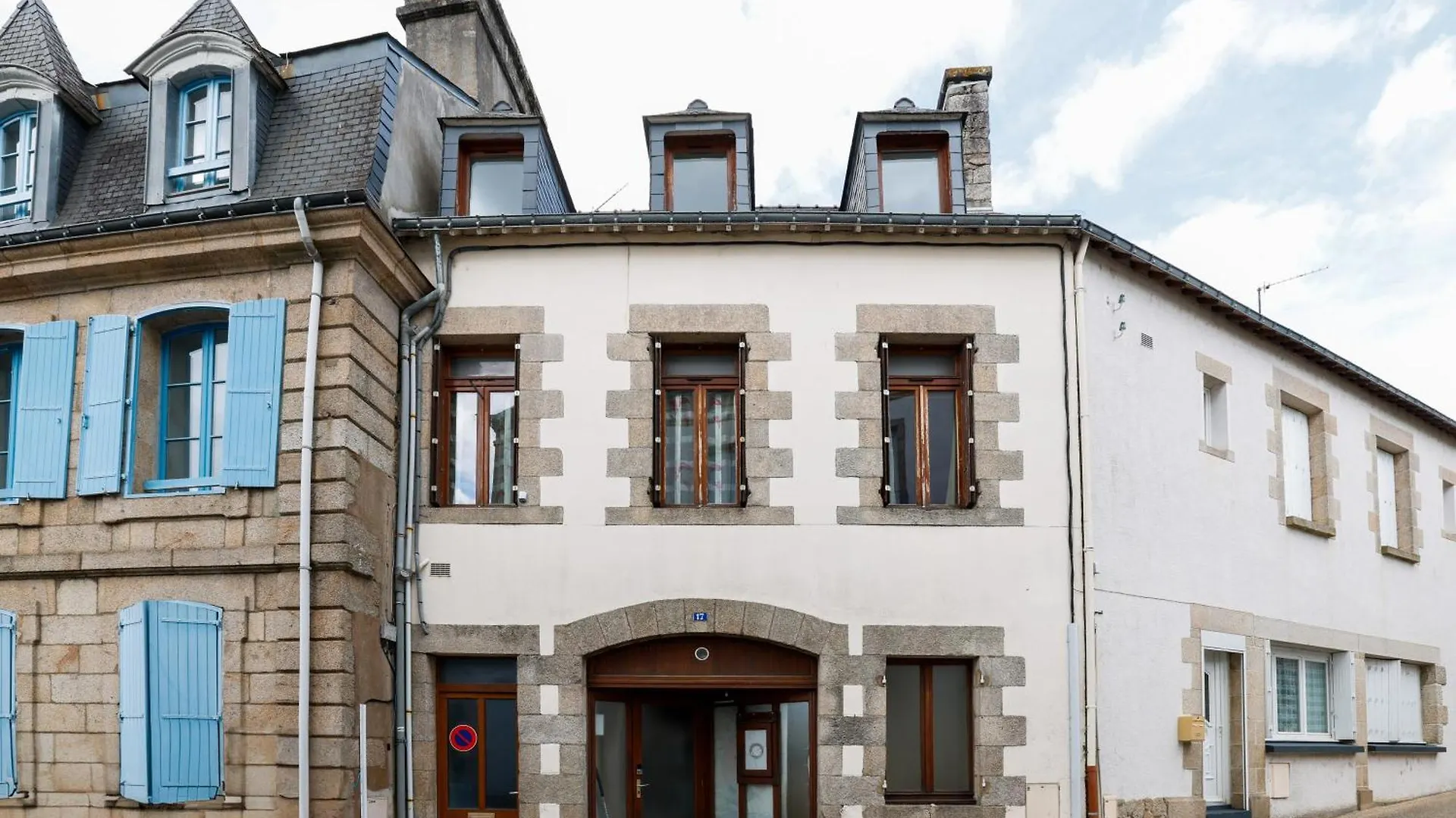 Zen Love Room Jaccuzzi Sauna Pontivy