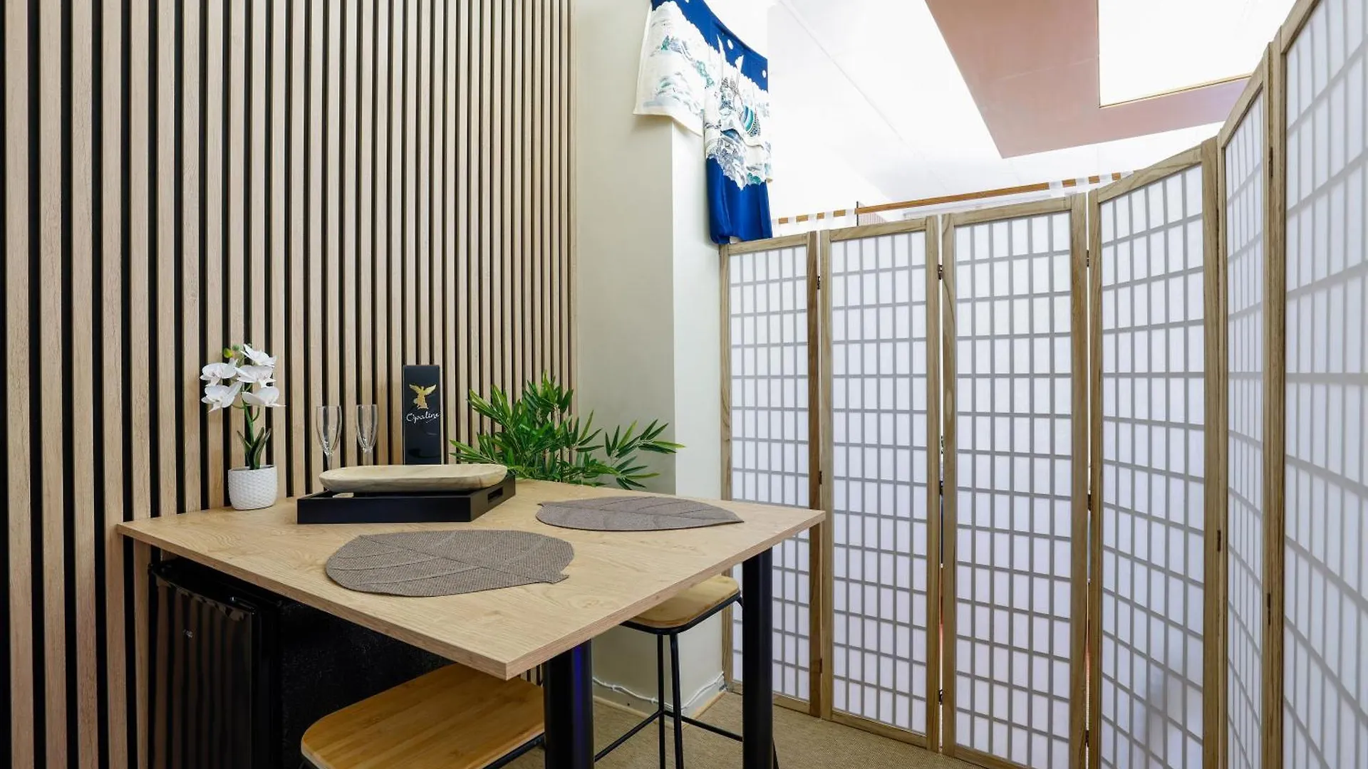 Zen Love Room Jaccuzzi Sauna Pontivy Frankreich